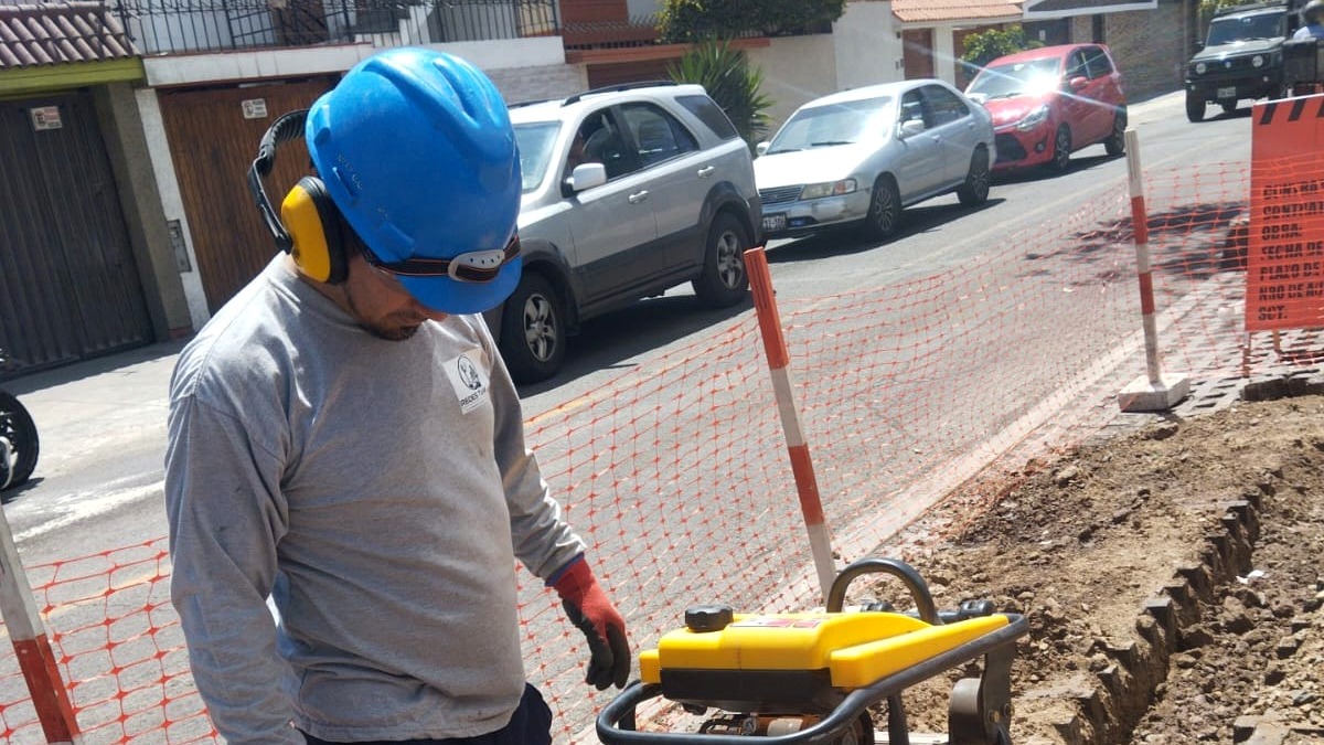 Obras civiles en campo 1