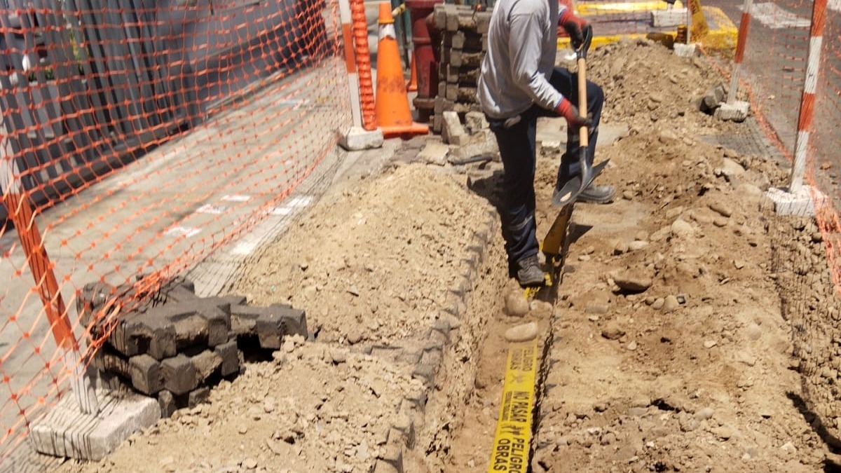 Obras civiles en campo 2